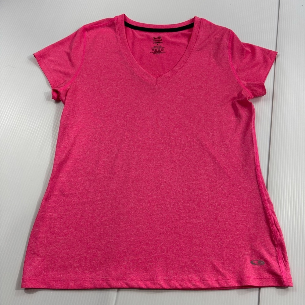 410. Champion Women's Bright Pink V-Neck Tee (M)